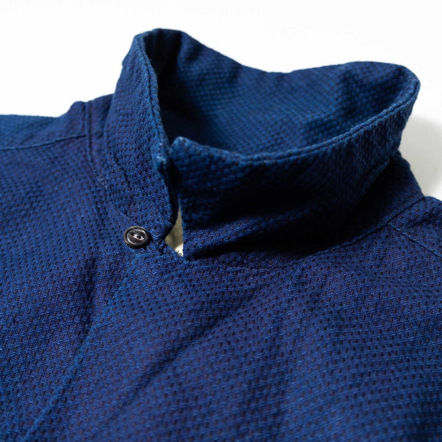 F3500 ID HOLIDAY SHIRT