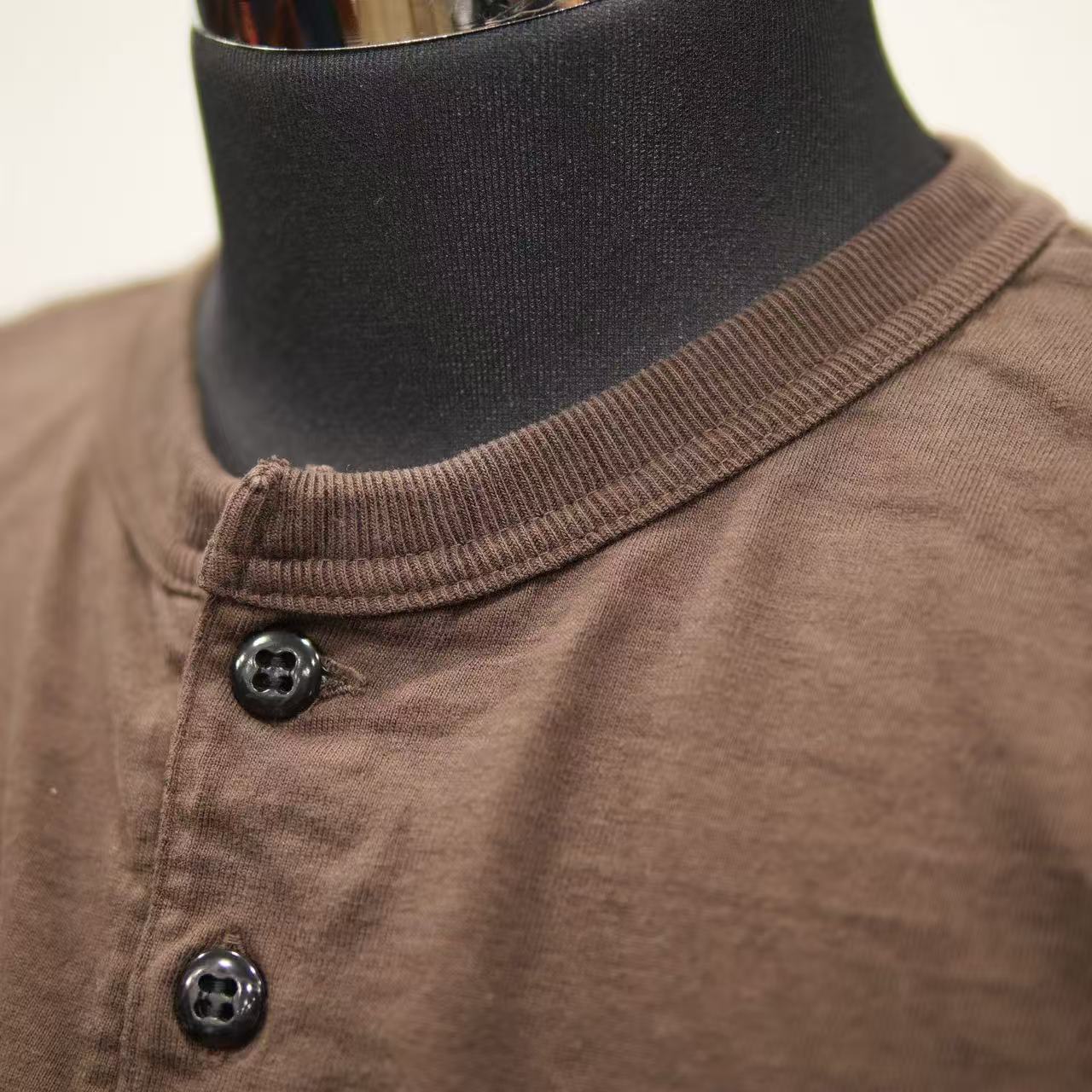 STUDIO D'ARTISAN  石川台吊編み天竺ヘンリーネックTシャツ【8205】
