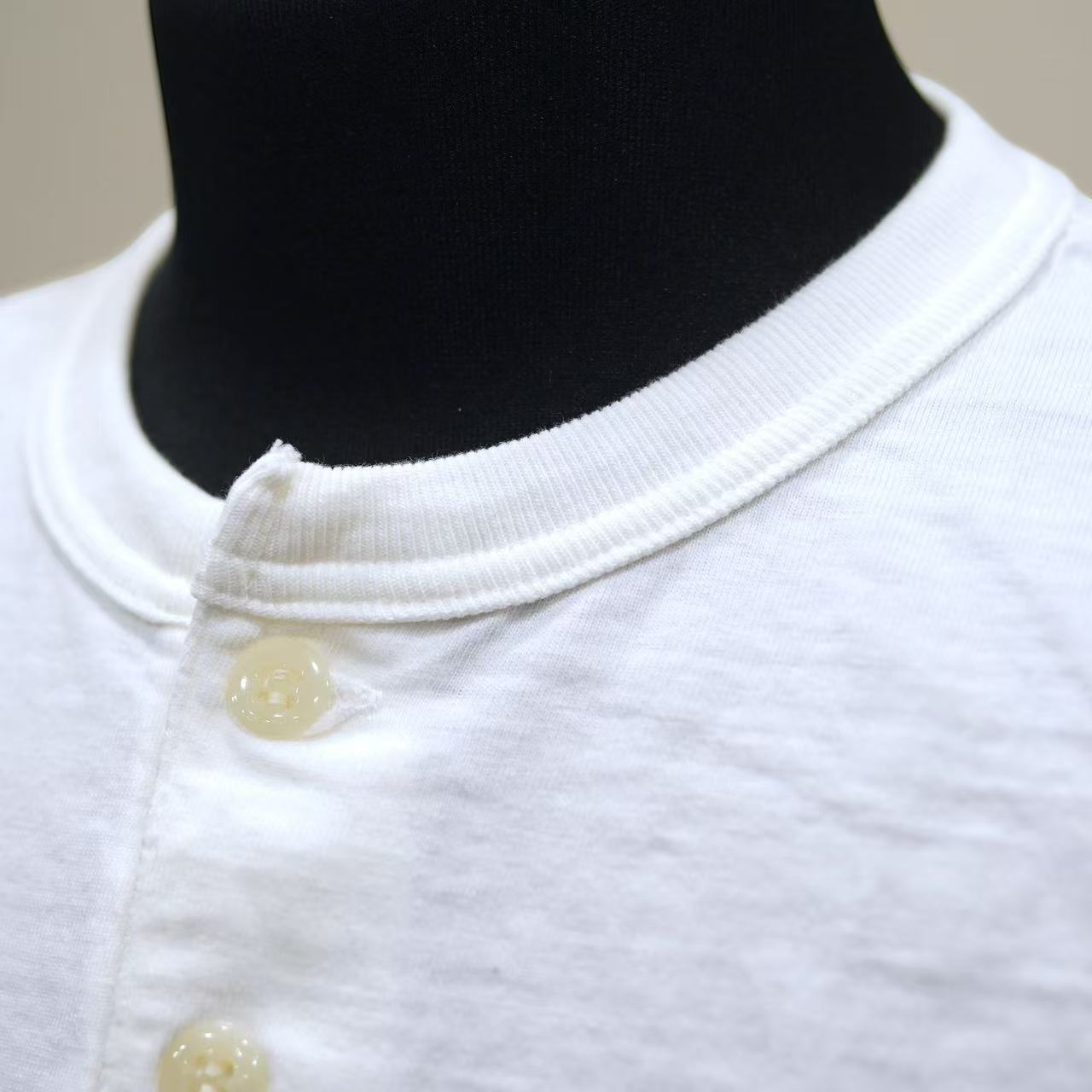 STUDIO D'ARTISAN  石川台吊編み天竺ヘンリーネックTシャツ【8205】