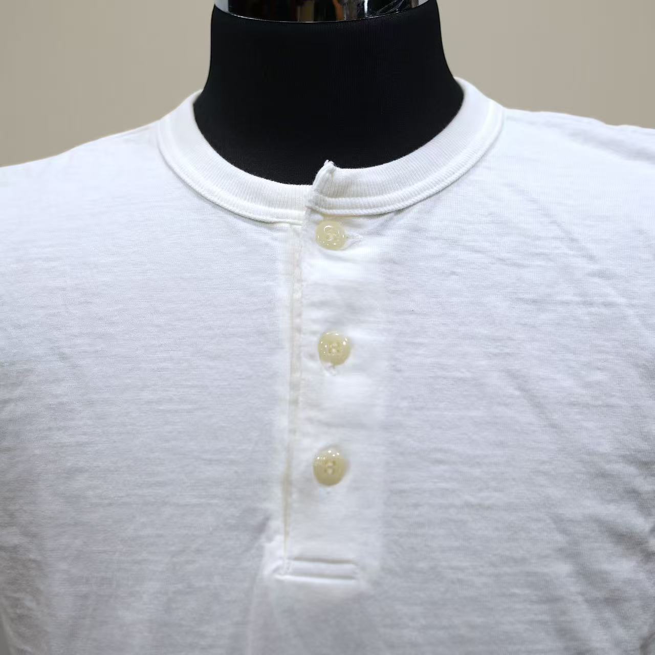 STUDIO D'ARTISAN  石川台吊編み天竺ヘンリーネックTシャツ【8205】